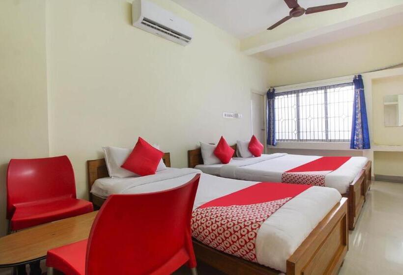 فندق O Royal Residency