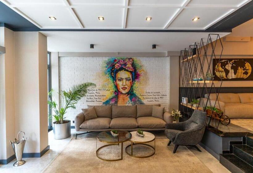 ホテル Viva La Vita