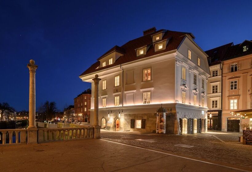 هتل Zlata Ladjica Boutique