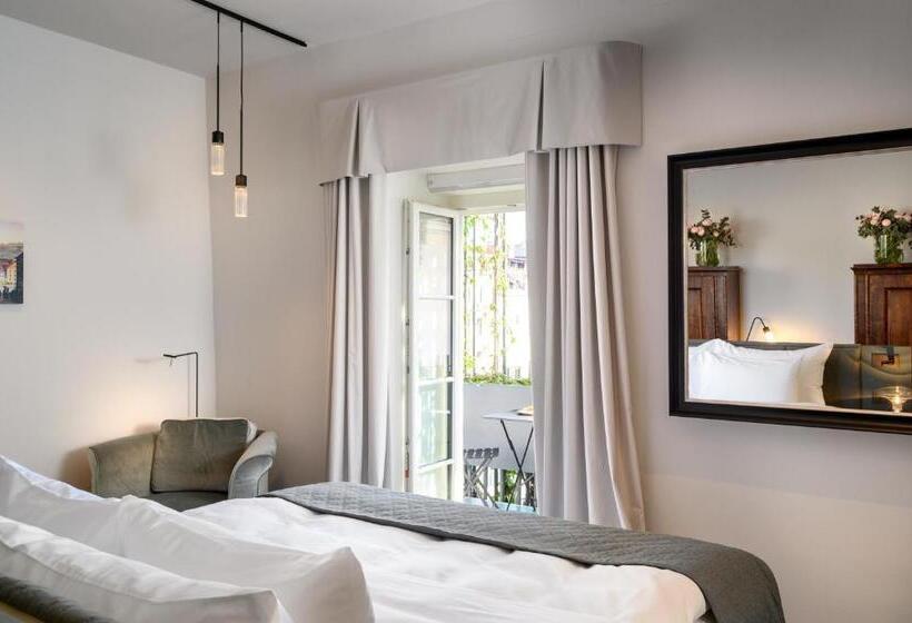 هتل Zlata Ladjica Boutique