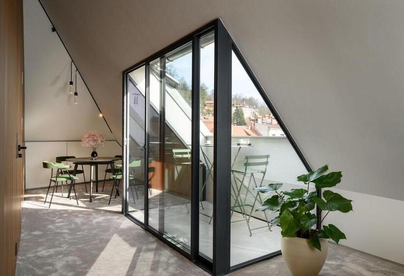 هتل Zlata Ladjica Boutique