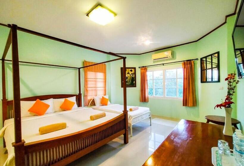 Ozone Chomdao Resort