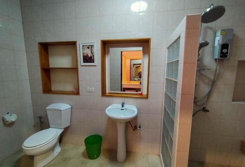 Ozone Chomdao Resort