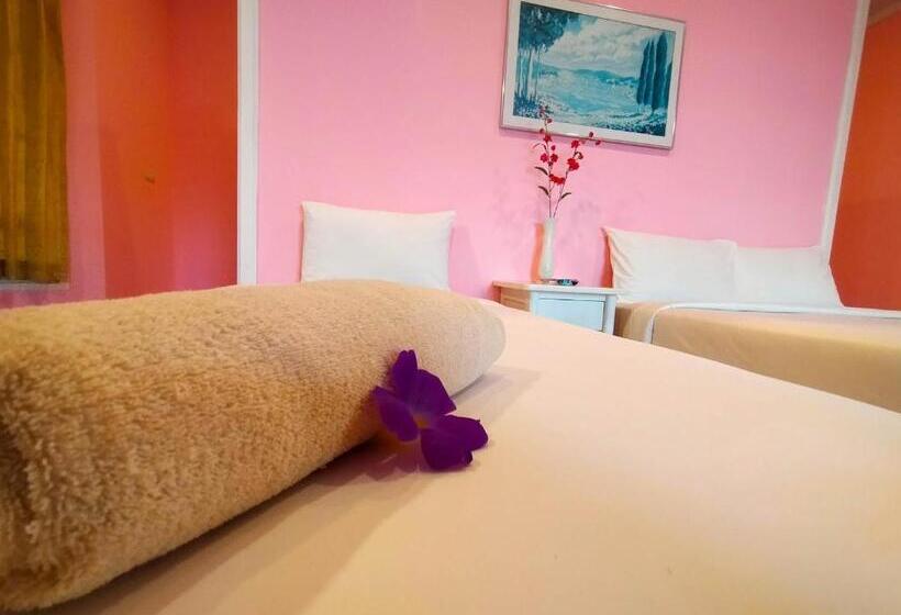 Ozone Chomdao Resort