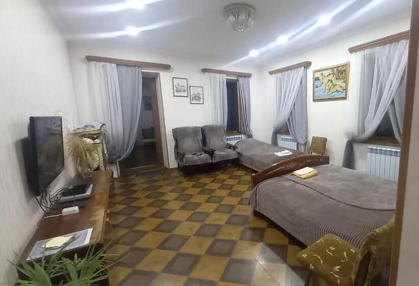 بنسيون Alex B&b