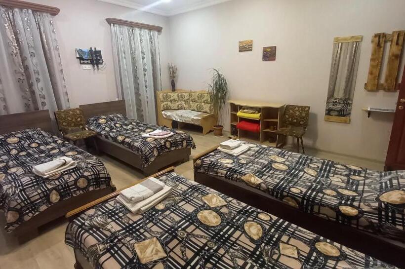 بنسيون Alex B&b