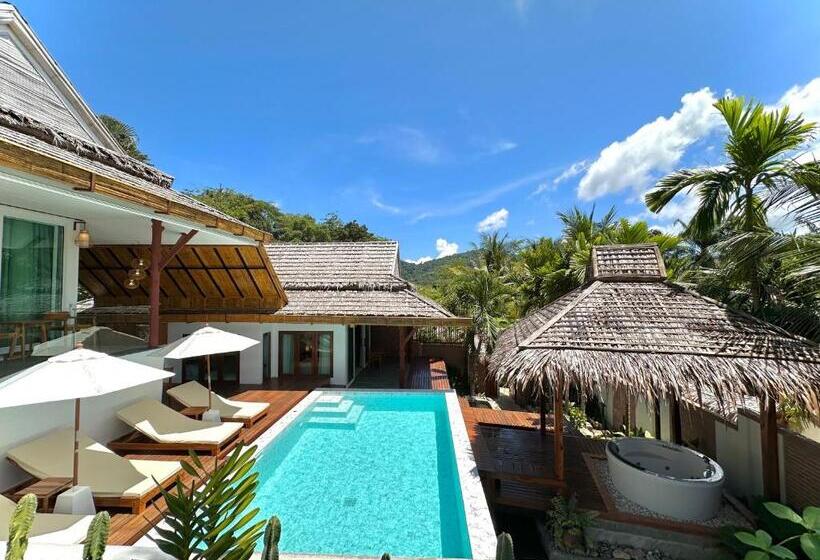 펜션 Baan Phuvara Retreat   Romantic Jacuzzi Mountain View Villas