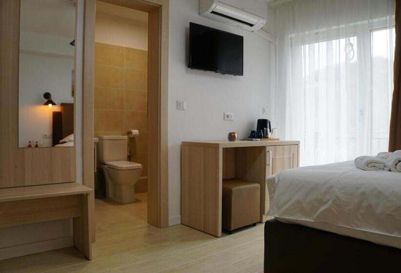 펜션 Casa Lacul Doamnei