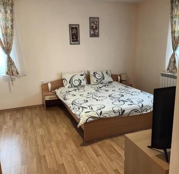 膳宿费 Guest Rooms Bansko