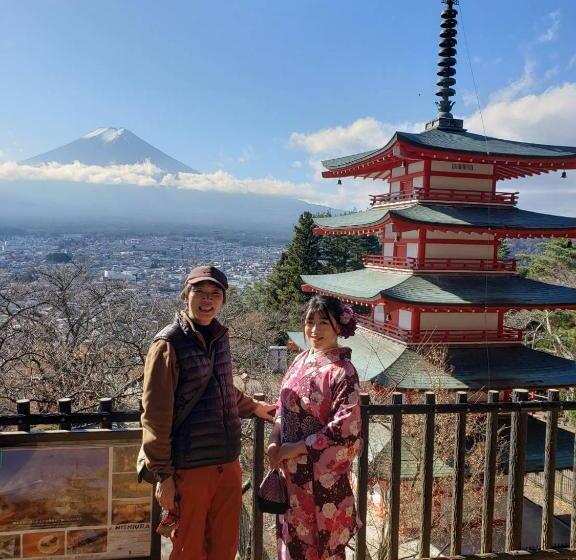 پانسیون Link House