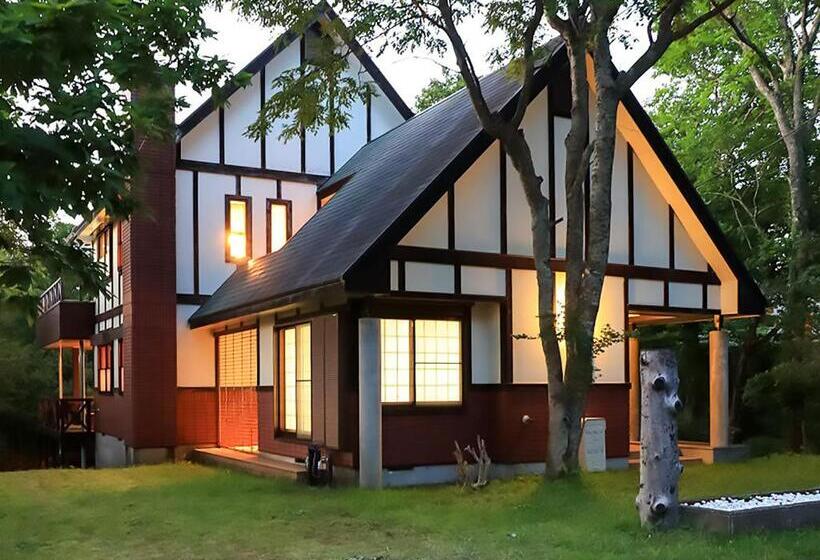 بنسيون Moon Glow