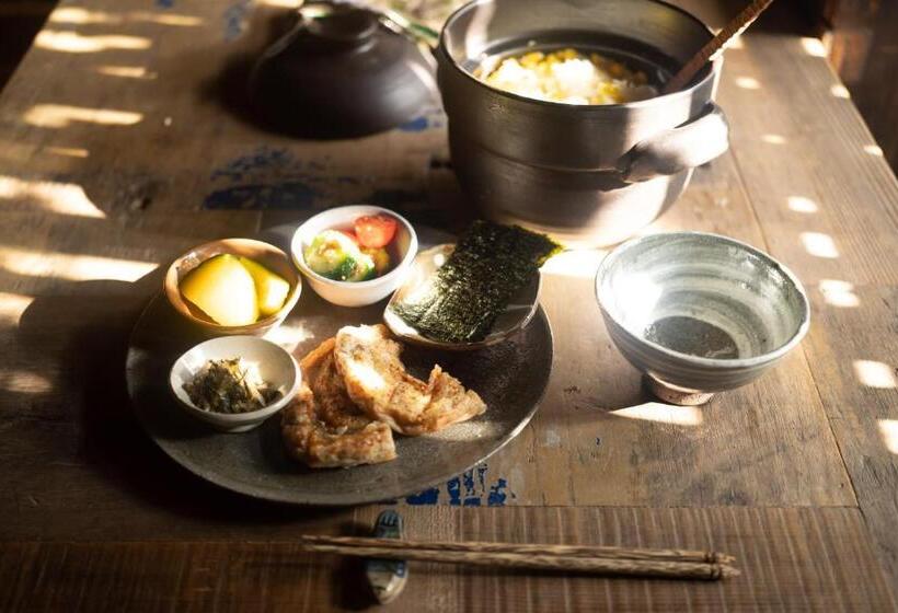 پانسیون 六根ゲストハウス Rokkon Guest House