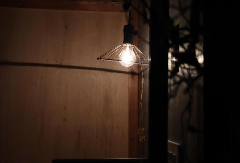 پانسیون 六根ゲストハウス Rokkon Guest House