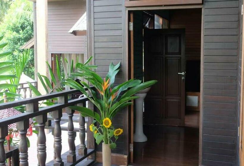 펜션 Villa Umah Ulin