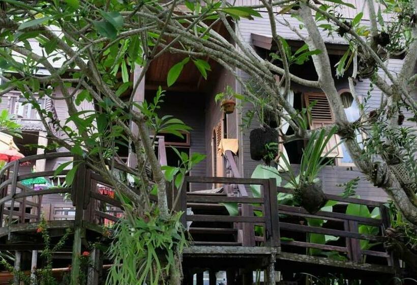 פנסיון Villa Umah Ulin