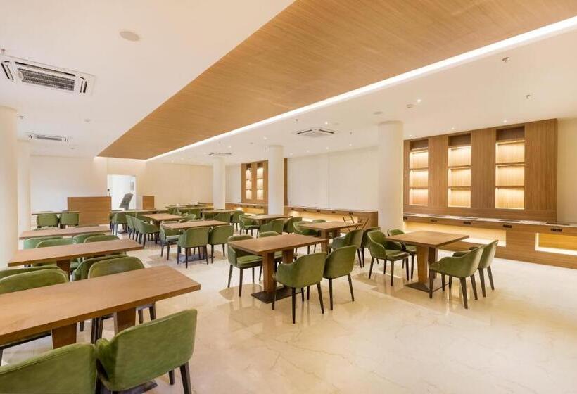 استراحتگاه Club Mahindra Arookutty, Alleppey