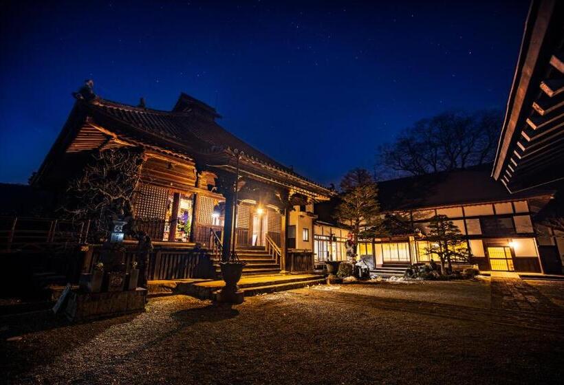 Рёкан Temple Hotel 正暦寺