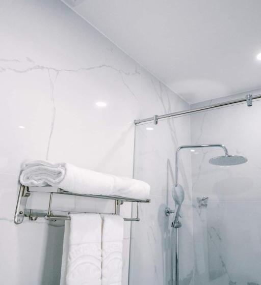 Sunrise Hotel Hà Tiên