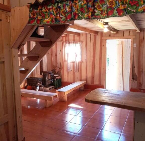 فندق صغير Cabaña Doña Dacia