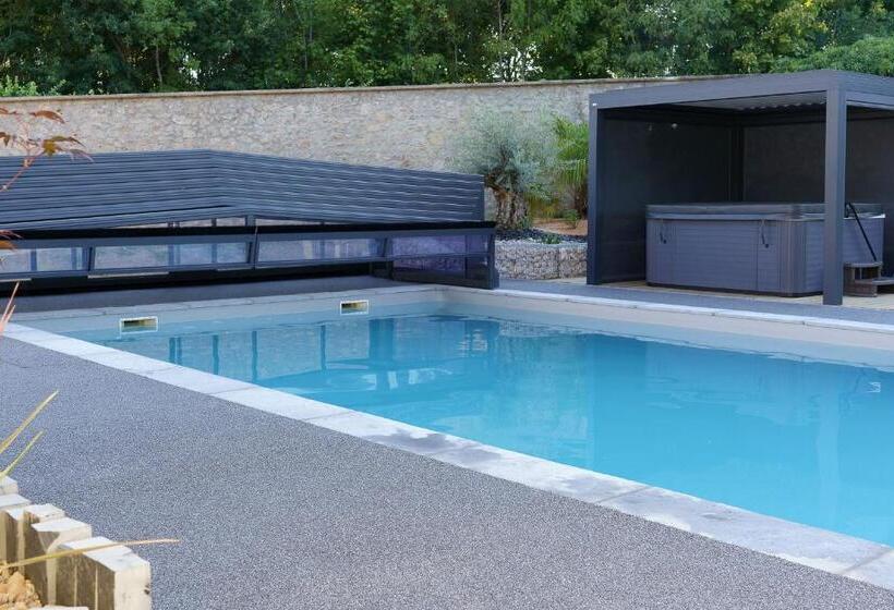 ユースホステル Domaine De Chaligny