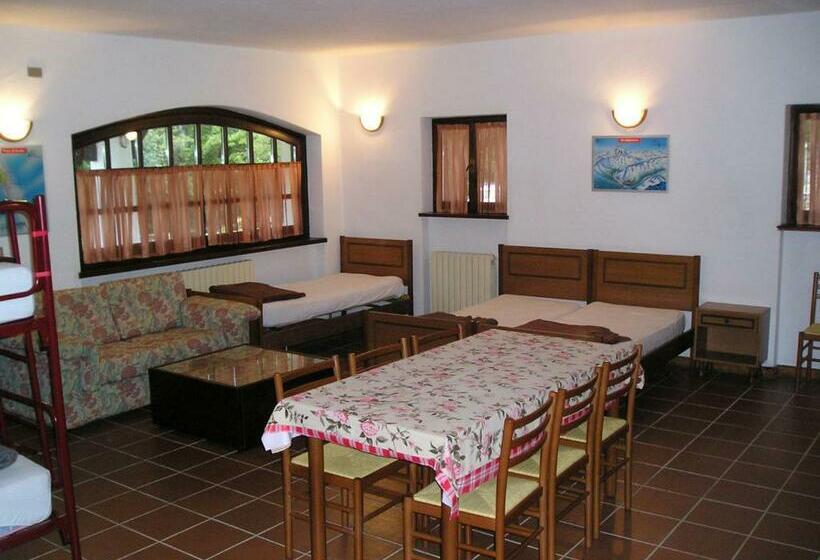 הוסטל Dortoir De Ollomont