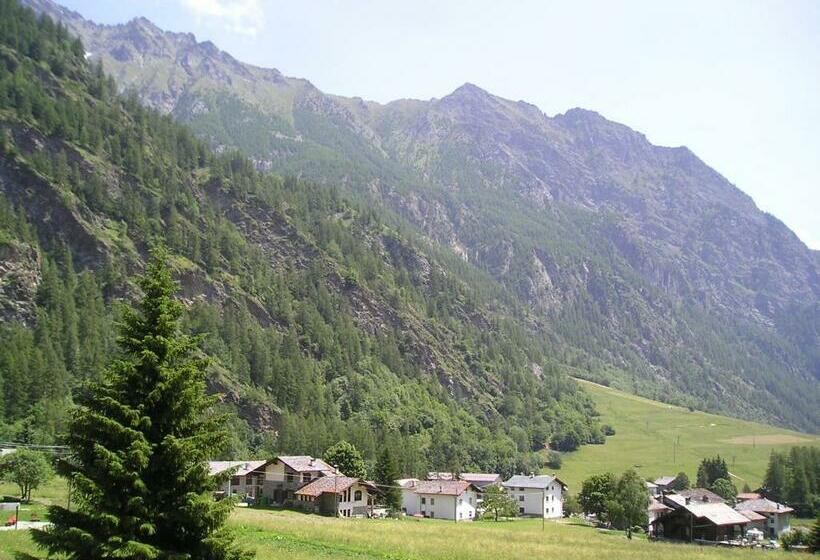 הוסטל Dortoir De Ollomont