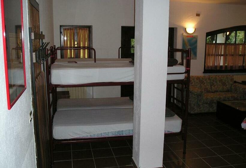 הוסטל Dortoir De Ollomont