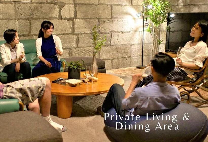 הוסטל 石と鉄 House Of Stone And Iron