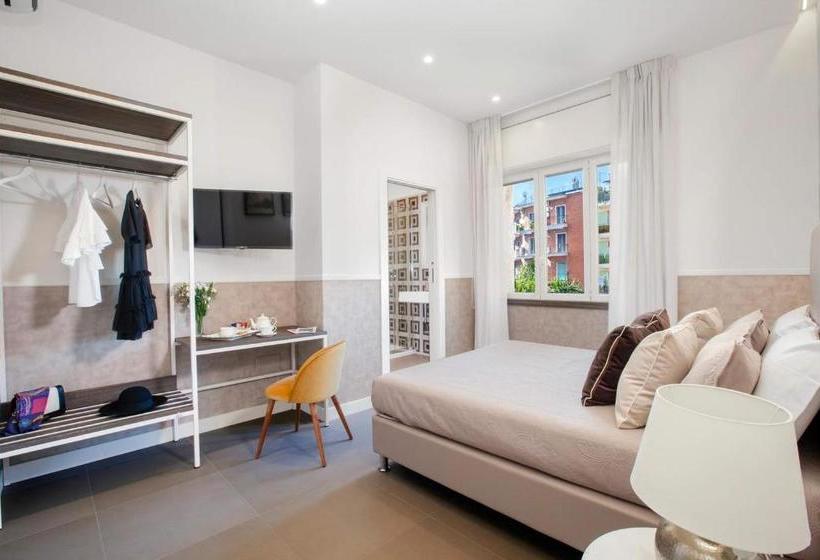 تختخواب و صبحانه La Cassarmonica Guest House