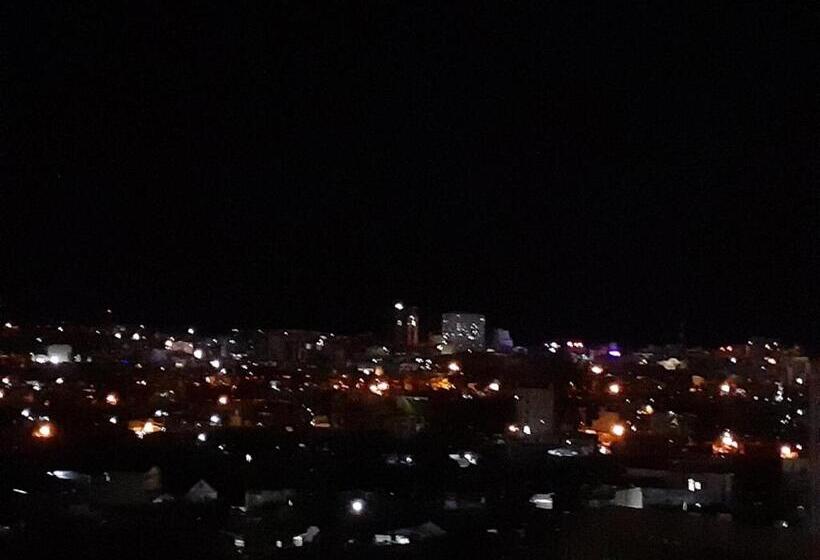 تختخواب و صبحانه Nhà Nghỉ Bình Yên