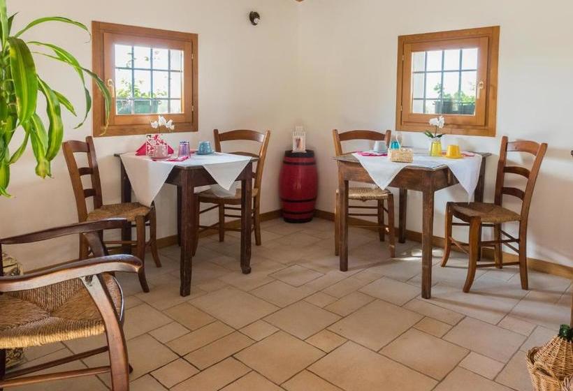 ベッドアンドブレックファースト Sara&sara Alloggio Agrituristico