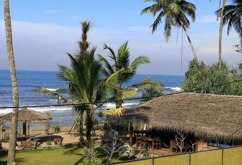 مبيت وإفطار Thoduwawa Beach Villa