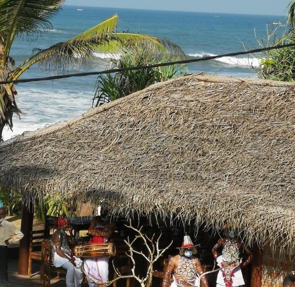 مبيت وإفطار Thoduwawa Beach Villa