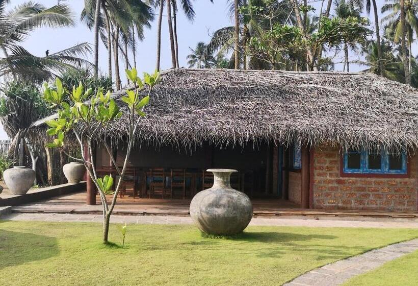 مبيت وإفطار Thoduwawa Beach Villa