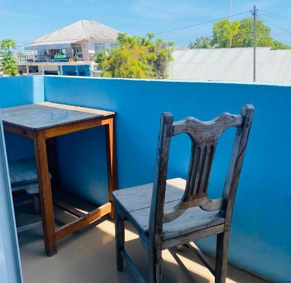 צימר Village Hostel