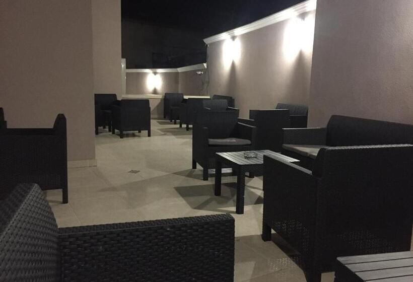 Family Hotel   City Hotel Yambol