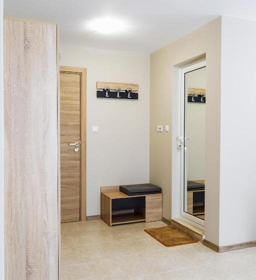 Family Hotel   City Hotel Yambol