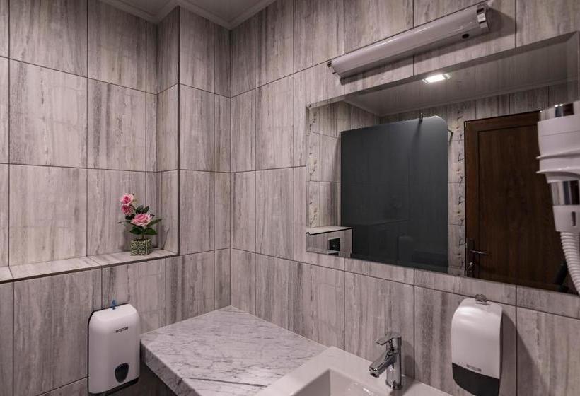 בית מלון כפרי семеен хотел магнолия