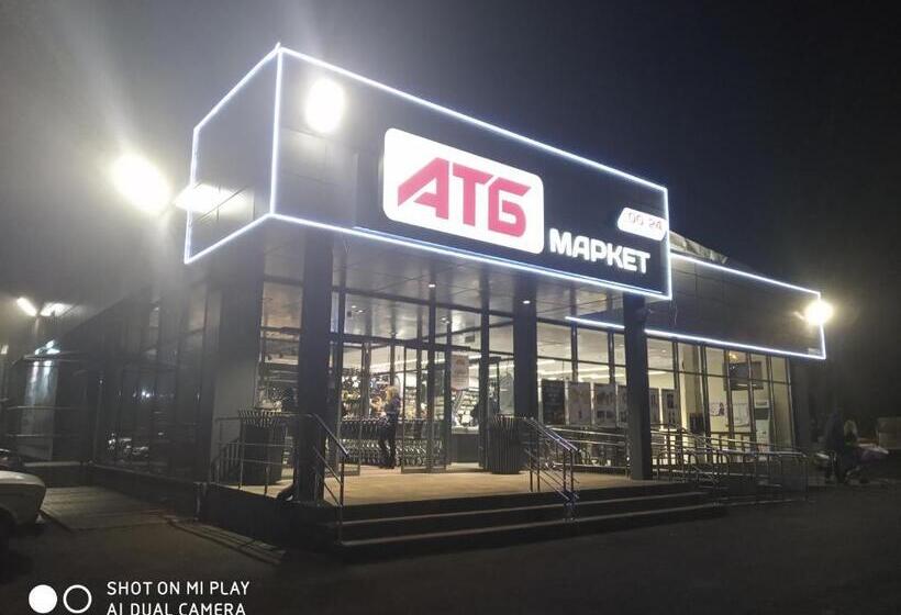 هتل апартаменти без відключень світла  світло вода є цілодобово крес фрунзе