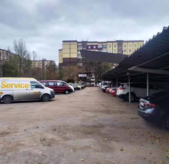 هتل апартаменти без відключень світла  світло вода є цілодобово крес фрунзе