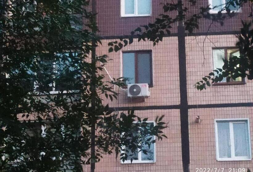 هتل апартаменти без відключень світла  світло вода є цілодобово крес фрунзе