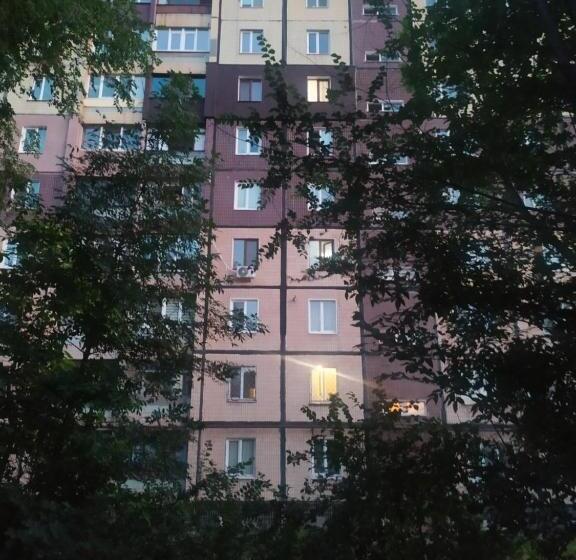 هتل апартаменти без відключень світла  світло вода є цілодобово крес фрунзе
