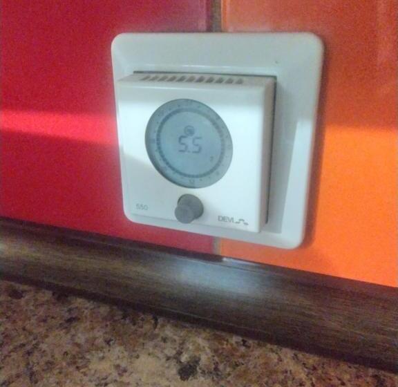 هتل апартаменти без відключень світла  світло вода є цілодобово крес фрунзе