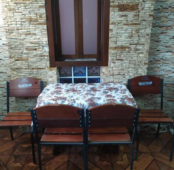 هتل апартаменти без відключень світла  світло вода є цілодобово крес фрунзе