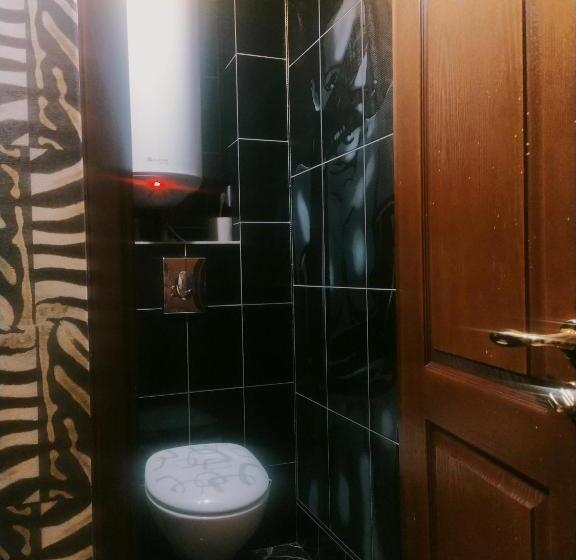 هتل апартаменти без відключень світла  світло вода є цілодобово крес фрунзе