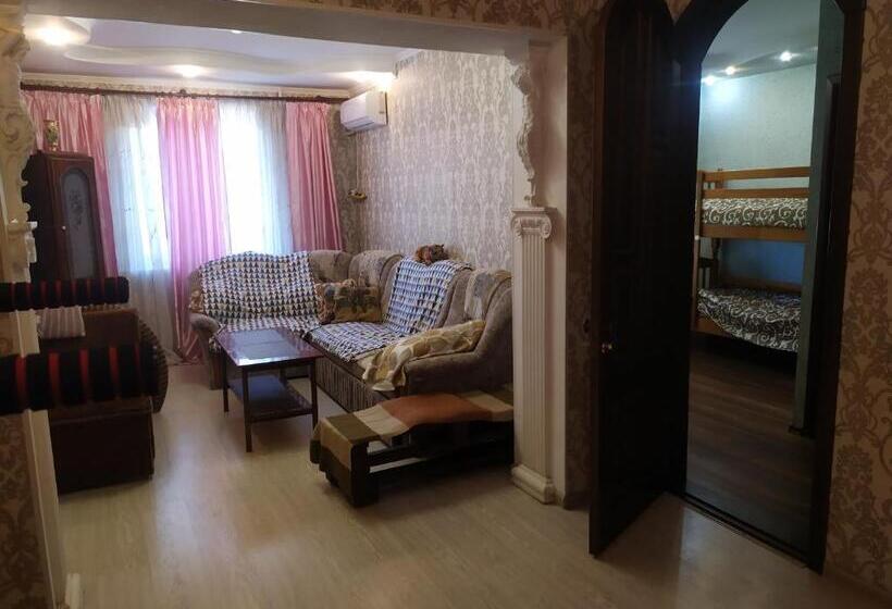 هتل апартаменти без відключень світла  світло вода є цілодобово крес фрунзе