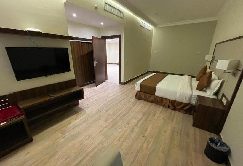 בית מלון כפרי شقة فاخرة بالخبر  حي الحمراء