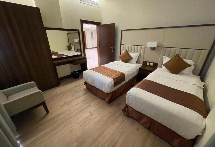 בית מלון כפרי شقة فاخرة بالخبر  حي الحمراء