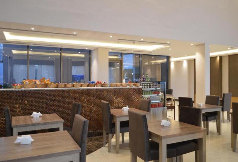 בית מלון כפרי شقة فاخرة بالخبر  حي الحمراء