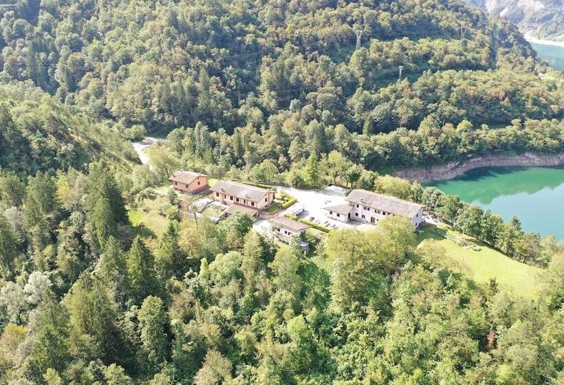 ホテル Albergo Wellness Da Febo